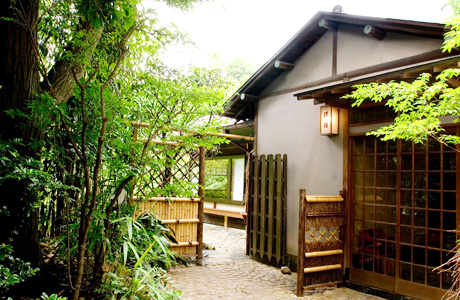 Zangetsu, a registered Tangible Cultural Property